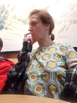 Exhibitionsplit online show from 30, 1, 2025