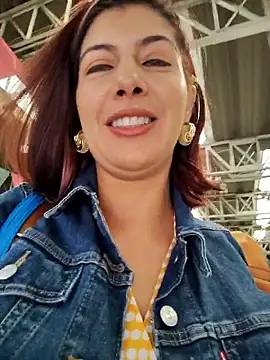 scarlett moore online show from 17, 11, 2025