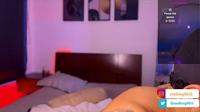 AxelKing1326 online show from 16, 3, 2026