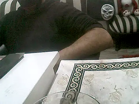 Snapshot of MezaRDanOnLineee chatting on 1, 2, 2025 MezaRDanOnLineee online show from 1, 2, 2025