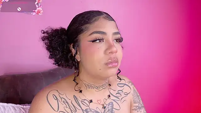 foxxy-lov3 online show from 17, 3, 2026