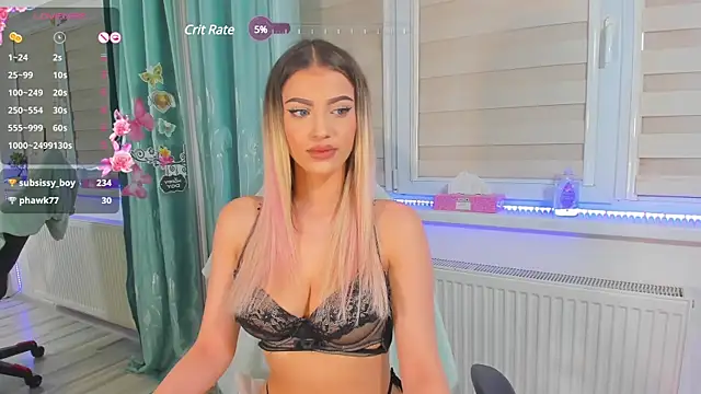 Snapshot of HarleyOuinn chatting on 21, 12, 2024 HarleyOuinn online show from 21, 12, 2024