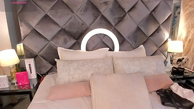 Snapshot of sofhiaa_adaams chatting on 20, 11, 2025 sofhiaa adaams online show from 20, 11, 2025