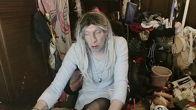 Ombeline1 online show from 11, 1, 2026