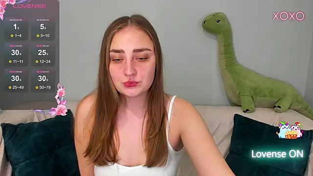 Snapshot of MilliStrii chatting on 13, 2, 2026 MilliStrii online show from 13, 2, 2026