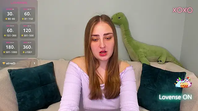 Snapshot of MilliStrii chatting on 9, 4, 2026 MilliStrii online show from 9, 4, 2026