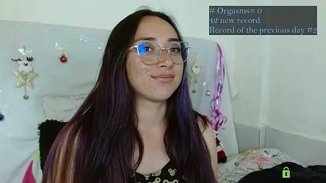 Hot Candy  online show from 19, 12, 2025