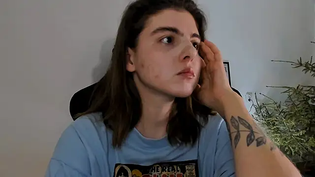 Snapshot of emmamurrr chatting on 10, 1, 2025 emmamurrr online show from 10, 1, 2025