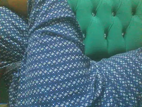 Snapshot of Sexy_Riri chatting on 15, 11, 2025 Sexy Riri online show from 15, 11, 2025