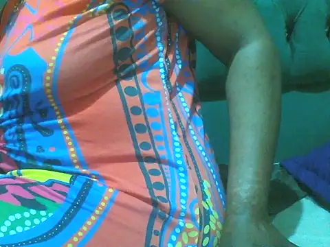 Snapshot of Sexy_Riri chatting on 17, 12, 2025 Sexy Riri online show from 17, 12, 2025