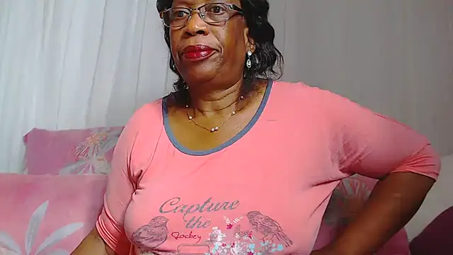 Snapshot of Freakyassnwildx chatting on 5, 5, 2026 Freakyassnwildx online show from 5, 5, 2026