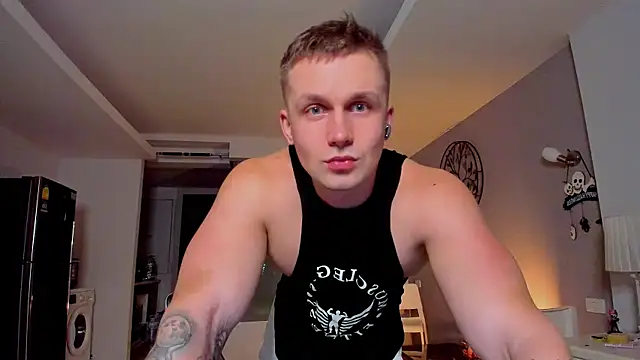 Snapshot of Samuel_Andrew chatting on 25, 11, 2025 Samuel Andrew online show from 25, 11, 2025