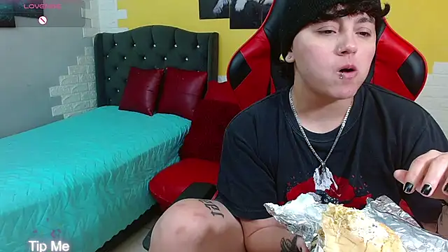 isabeautyx19 online show from 19, 2, 2026