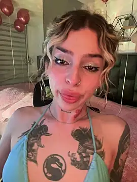 Snapshot of Bonnie_vega chatting on 11, 2, 2026 Bonnie vega online show from 11, 2, 2026