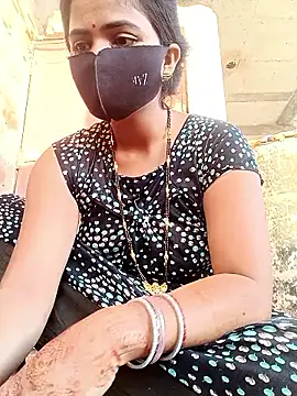 Snapshot of Mamta_Chaterjee chatting on 5, 5, 2026 Mamta Chaterjee online show from 5, 5, 2026