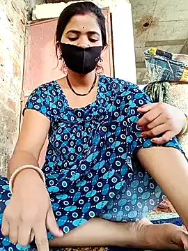 Snapshot of Mamta_Chaterjee chatting on 25, 5, 2026 Mamta Chaterjee online show from 25, 5, 2026
