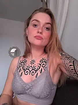 Goldloeckchen159 online show from 28, 2, 2025