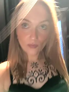 Goldloeckchen159 online show from 28, 9, 2025