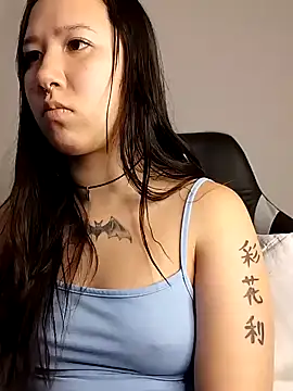 Japabaixinha online show from 11, 1, 2025