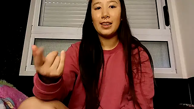 Japabaixinha online show from 10, 10, 2025