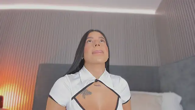 emelie 89 online show from 4, 2, 2026