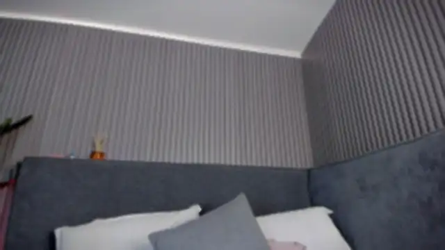 emelie 89 online show from 27, 6, 2026
