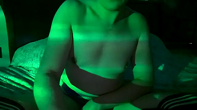 CloudyBoy Toy online show from 6, 3, 2025