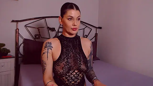 YvonneEverlee online show from 15, 5, 2026