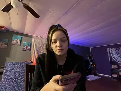 skinwalkingzombie online show from 11, 12, 2024