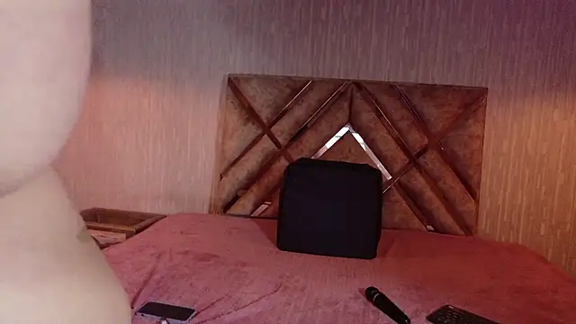 Snapshot of Danielaa_a chatting on 24, 10, 2025 Danielaa a online show from 24, 10, 2025