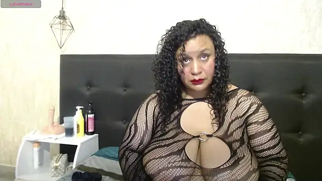 Snapshot of Danielaa_a chatting on 3, 12, 2025 Danielaa a online show from 3, 12, 2025