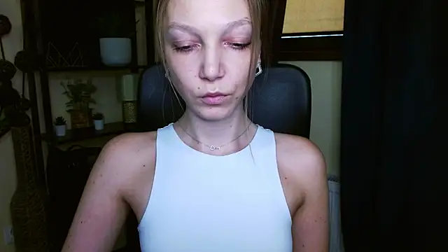 EmillyPlay online show from 23, 2, 2026