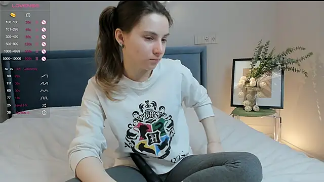 DonnaBurkee online show from 2, 2, 2025