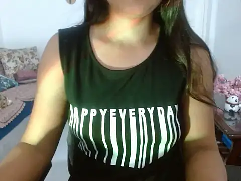 Snapshot of InayatSingh chatting on 28, 4, 2026 InayatSingh online show from 28, 4, 2026