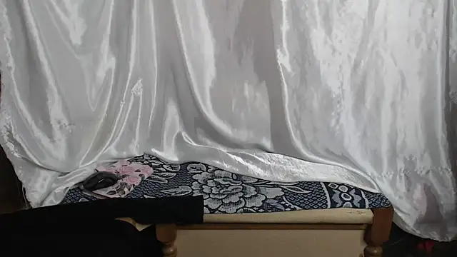 Burberrry  online show from 10, 2, 2026