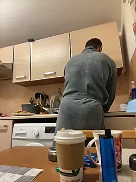 Yourhotboy 42 online show from 1, 2, 2025