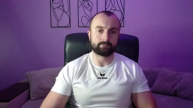 Snapshot of brindlefly6969 chatting on 10, 11, 2025 brindlefly6969 online show from 10, 11, 2025