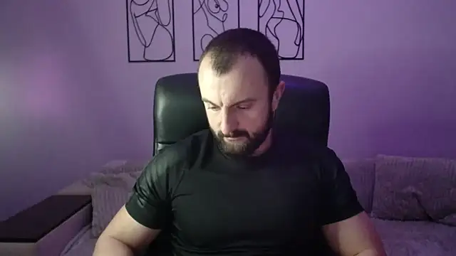 Snapshot of brindlefly6969 chatting on 25, 11, 2025 brindlefly6969 online show from 25, 11, 2025