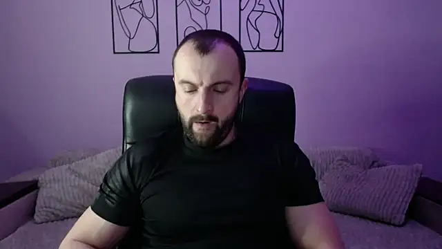 brindlefly6969 online show from 19, 3, 2026