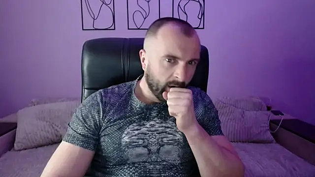 brindlefly6969 online show from 23, 3, 2026