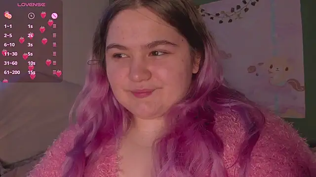 Snapshot of Freakcute_ chatting on 17, 2, 2025 Freakcute  online show from 17, 2, 2025