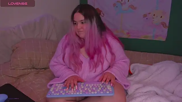 Snapshot of Freakcute_ chatting on 26, 2, 2025 Freakcute  online show from 26, 2, 2025