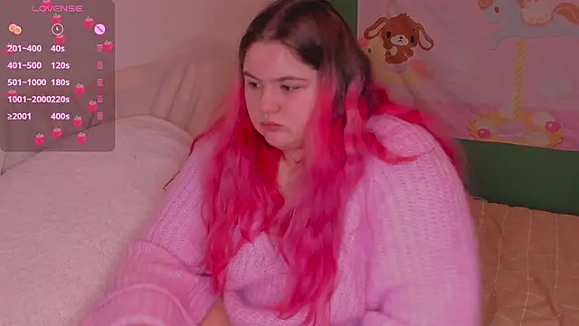 Snapshot of Freakcute_ chatting on 5, 3, 2025 Freakcute  online show from 5, 3, 2025