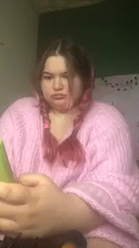 Snapshot of Freakcute_ chatting on 11, 3, 2025 Freakcute  online show from 11, 3, 2025