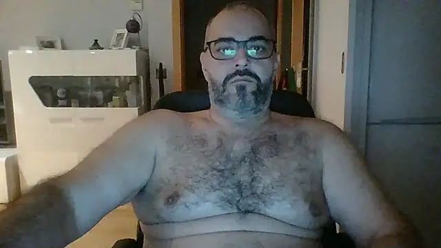 templar2303 online show from 5, 12, 2025