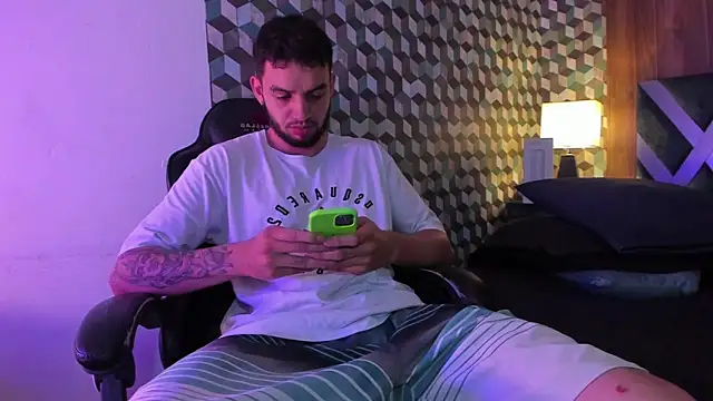 Michael magno online show from 17, 1, 2025