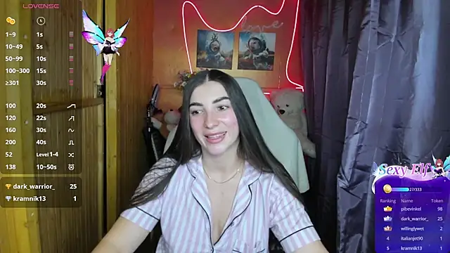 Snapshot of Fiery_Brunette_ chatting on 5, 1, 2025 Fiery Brunette online show from 5, 1, 2025