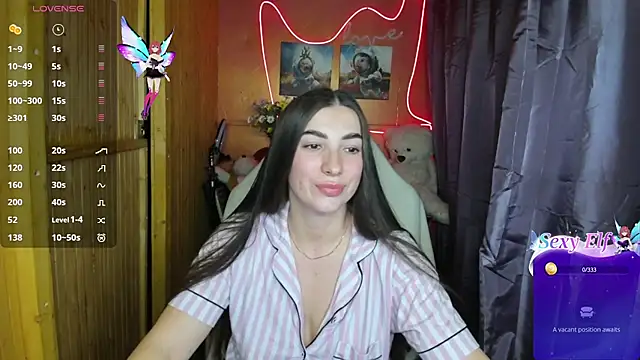 Snapshot of Fiery_Brunette_ chatting on 7, 1, 2025 Fiery Brunette online show from 7, 1, 2025