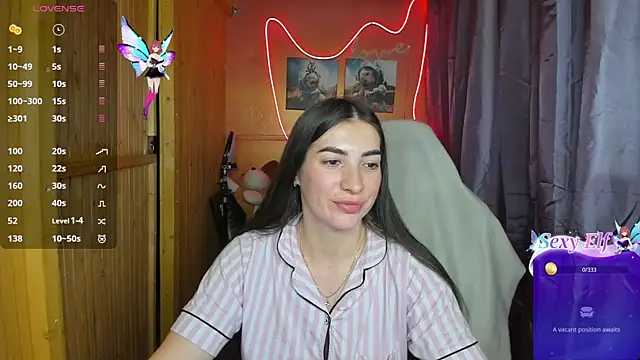 Snapshot of Fiery_Brunette_ chatting on 19, 2, 2025 Fiery Brunette online show from 19, 2, 2025