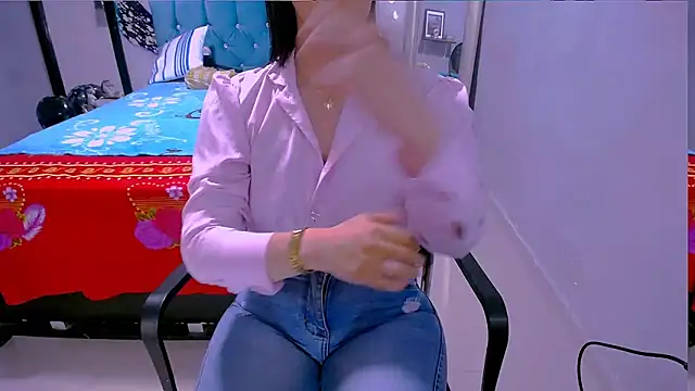 BitterMomXxx online show from 27, 3, 2026